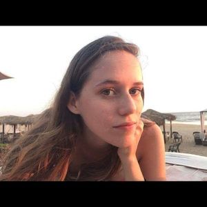 Meet your Posher, Natasha